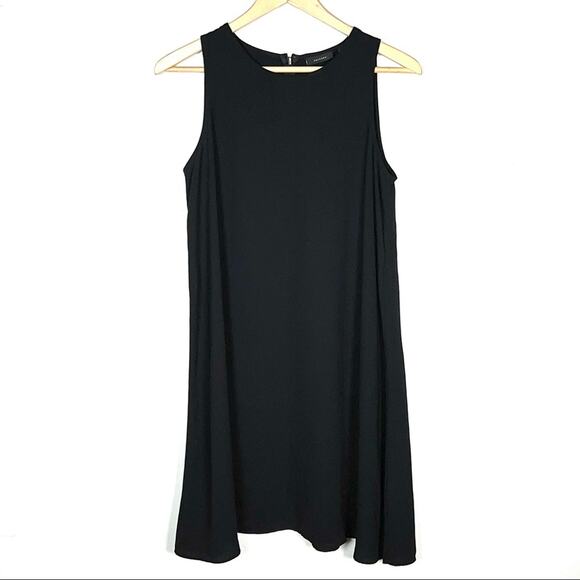 Halogen Dresses & Skirts - Halogen black sleeveless knee length casual shift dress size small S
